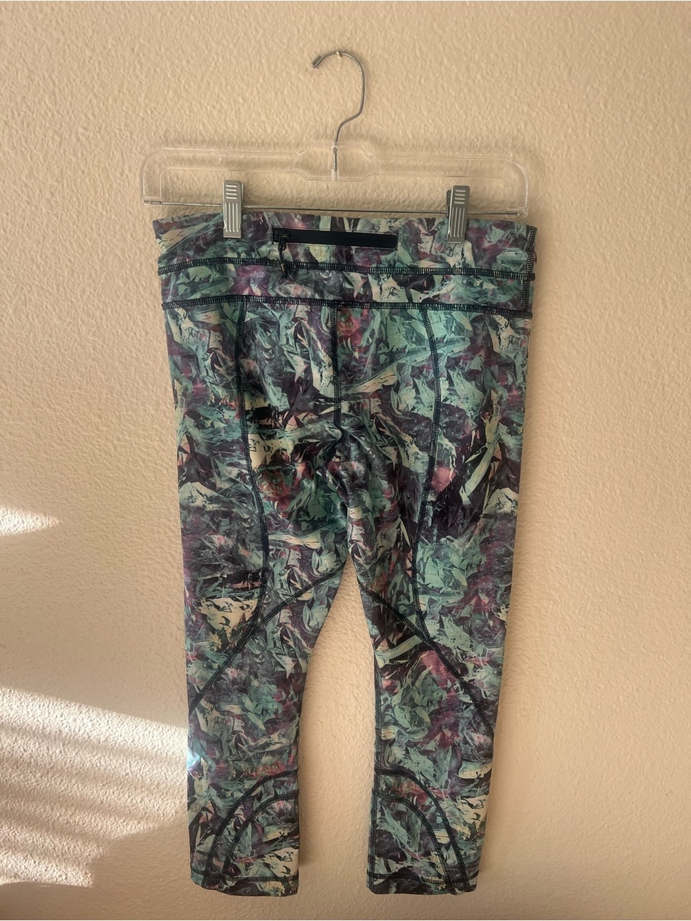 Lululemon Active Capris - Green & Purple